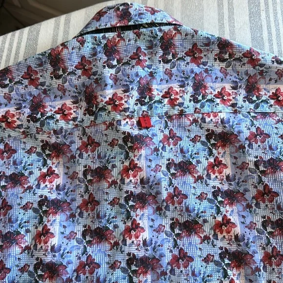 7 DOWNIE ST. LONDON button down floral shirt. Size “4” (M). Blue/red/pink. EUC. - Picture 8 of 13
